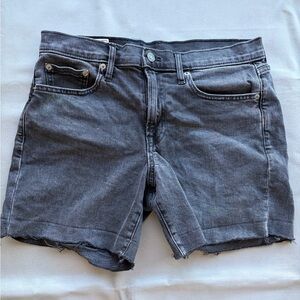 GAP 5” mid-rise black jean shorts
